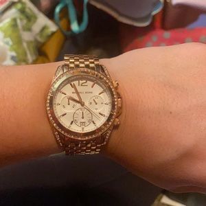 Michael Kors rose gold watch